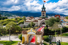 Escuelas y Colegios en Loja, Ecuador