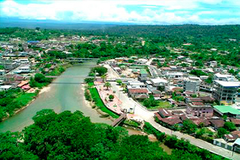 Escuelas y Colegios en Napo, Ecuador